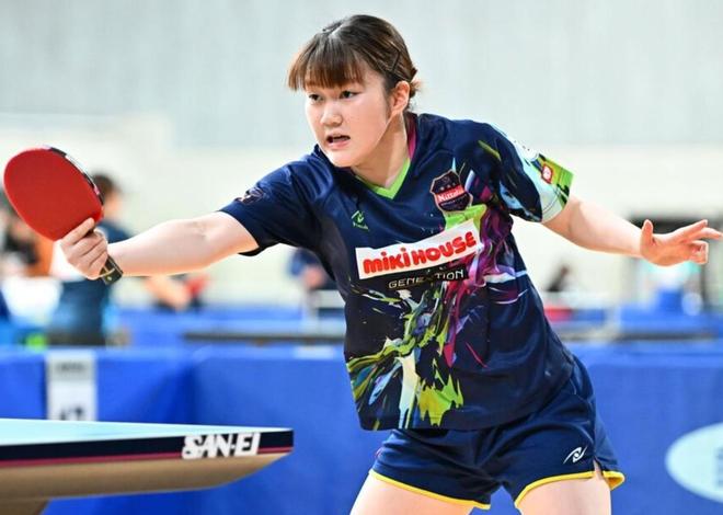 这背后是他 这背后是他