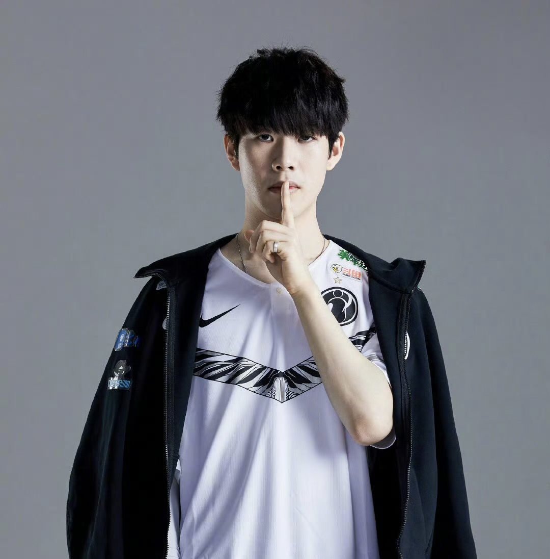 本届比赛对 本届比赛对