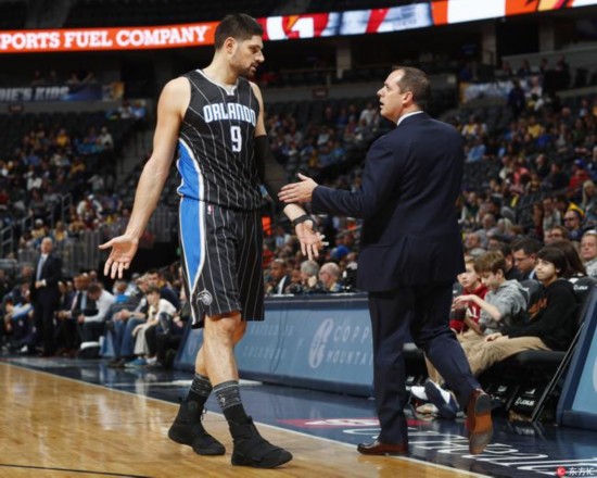 都可能在球 都可能在球